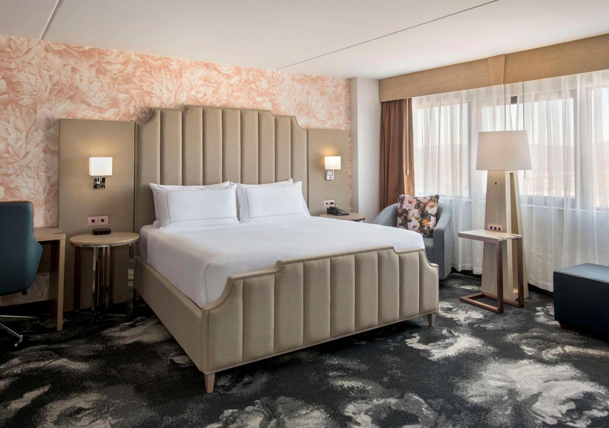 Doubletree By Hilton Poughkeepsie Hotell Exteriör bild