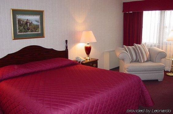 Doubletree By Hilton Poughkeepsie Hotell Rum bild